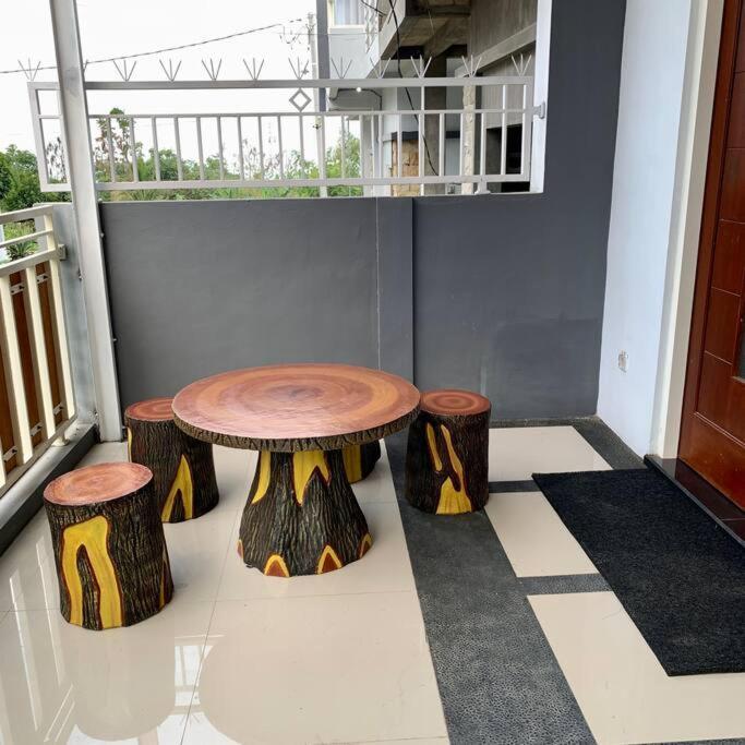 Kayz Villa Batu Dengan Kolam Renang Pribadi 외부 사진